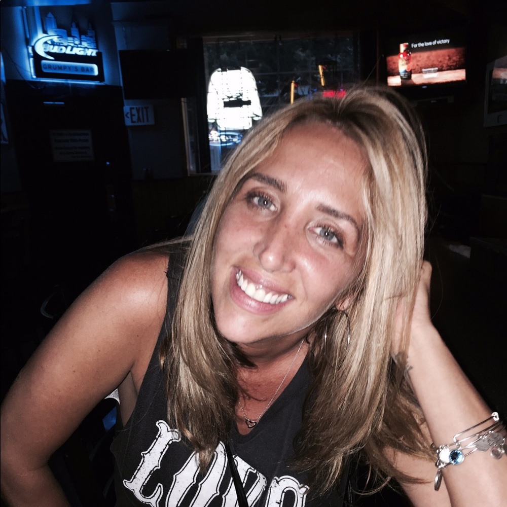 Meet your Posher, Kelly
